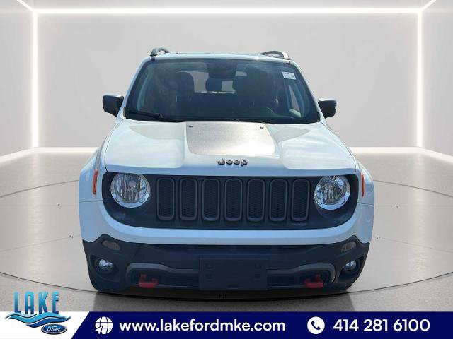 Used 2018 Jeep Renegade Trailhawk w/ Cold Weather Group II AWD/4WD image 2