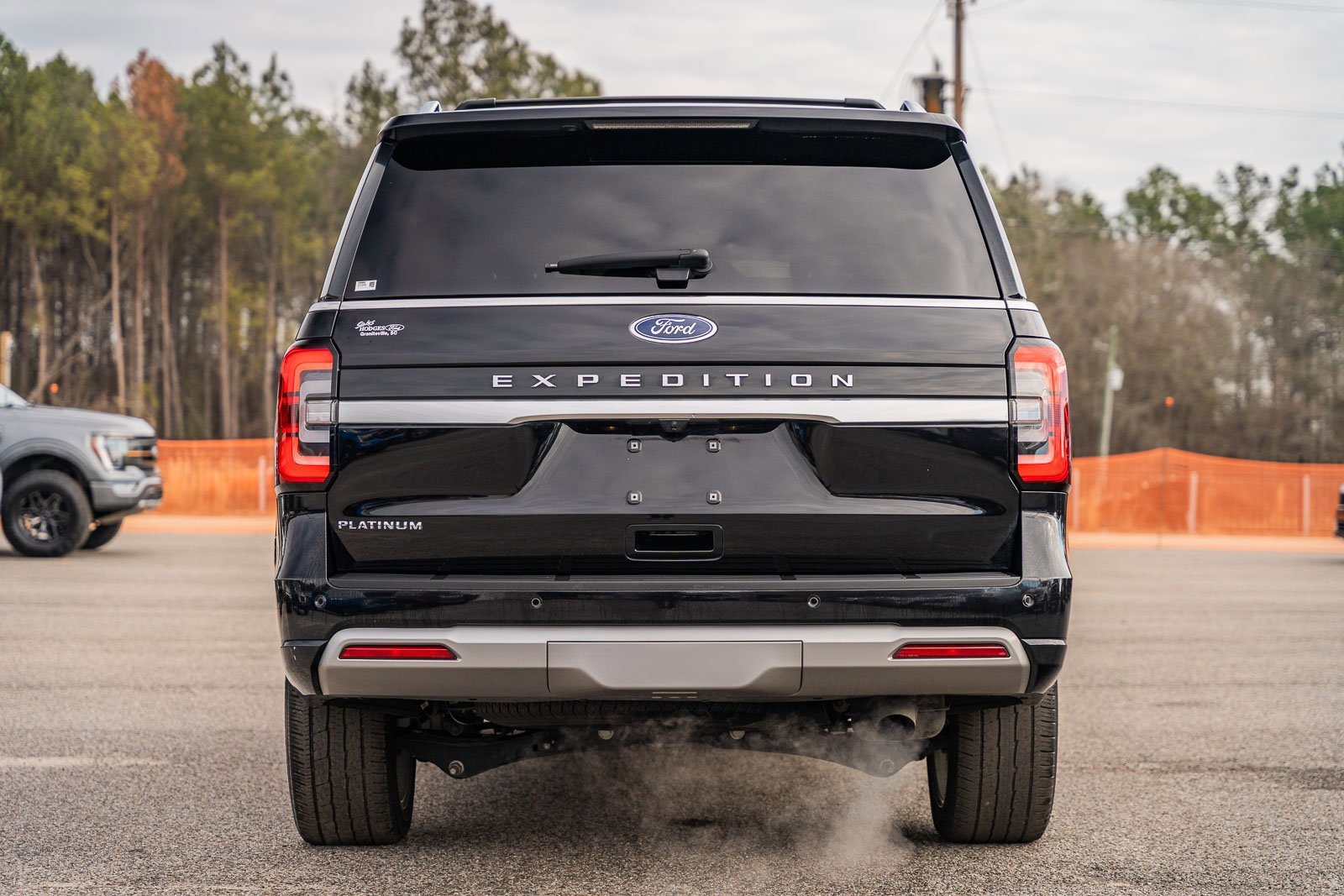 Certified 2023 Ford Expedition Platinum image 4