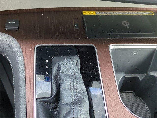 Used 2022 Toyota Sienna XLE image 23