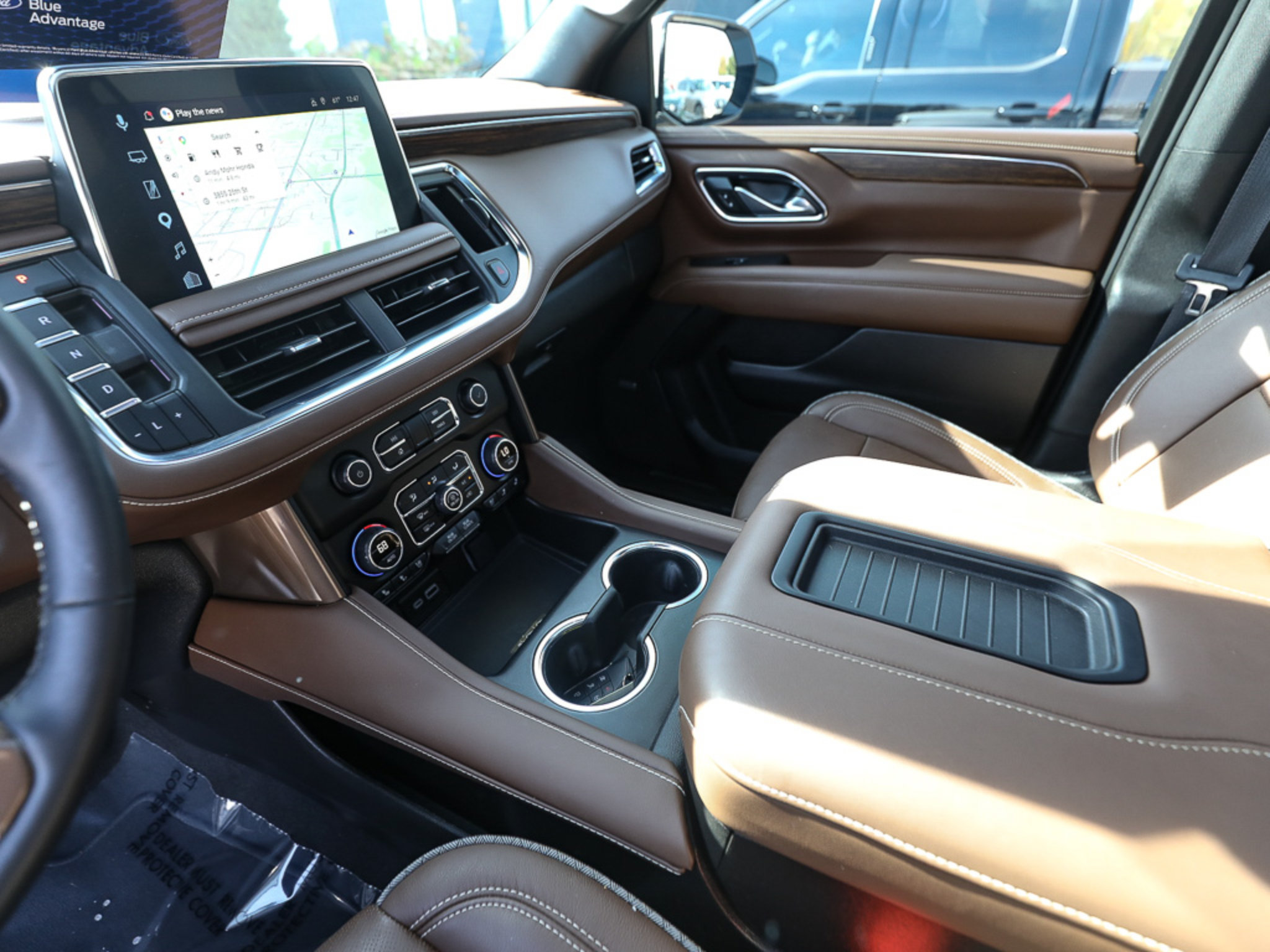 Used 2024 Chevrolet Tahoe High Country AWD/4WD image 20