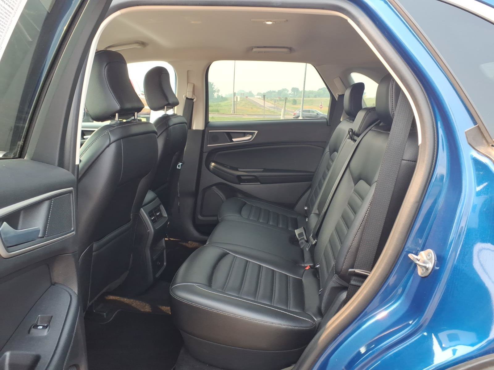 Certified 2024 Ford Edge SEL AWD/4WD image 11