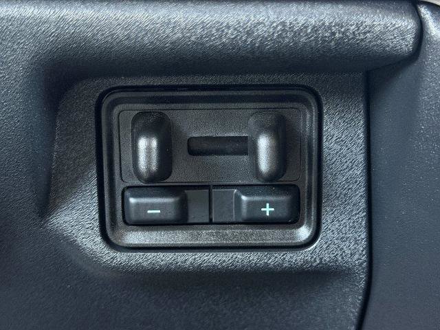 Certified 2025 Ford Expedition Max Active image 40