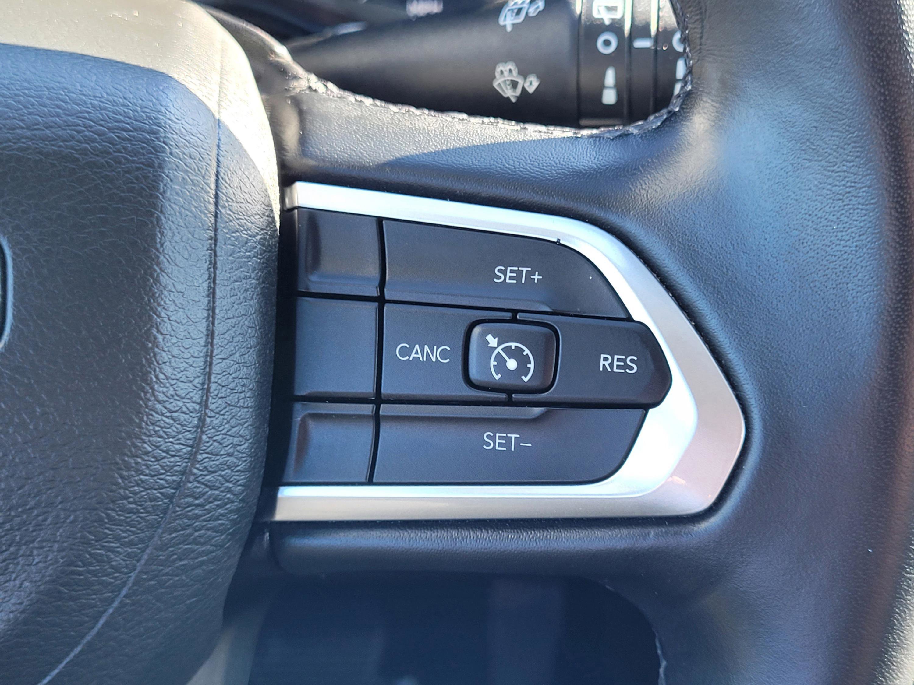 Used 2022 Jeep Compass Latitude image 11