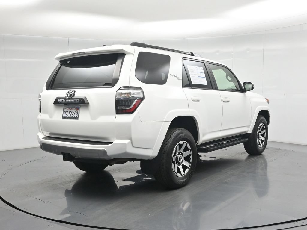 Used 2022 Toyota 4Runner TRD Off-Road Premium AWD/4WD image 27