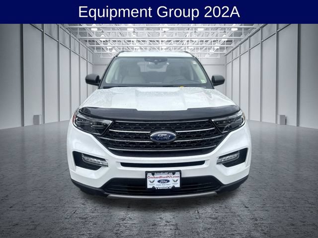 Certified 2023 Ford Explorer XLT w/ Equipment Group 202A AWD/4WD image 4