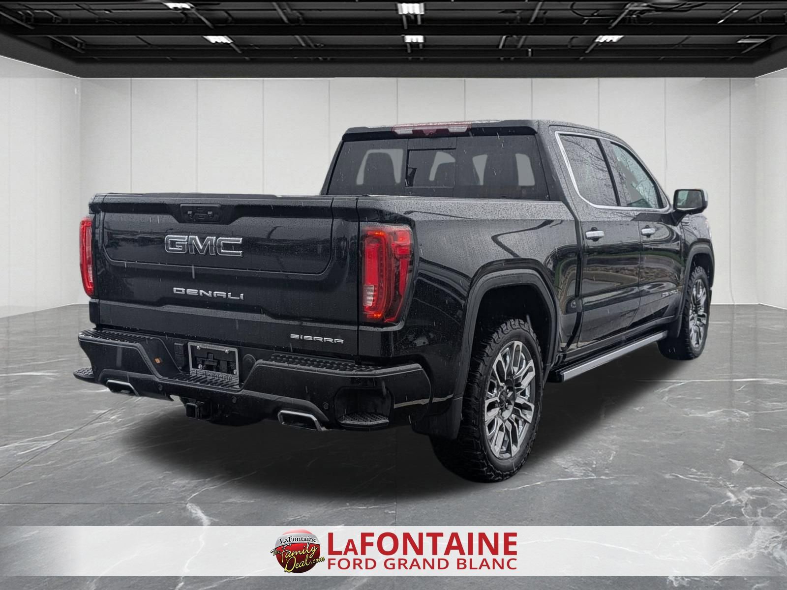 Used 2024 GMC Sierra 1500 Denali Ultimate AWD/4WD image 5