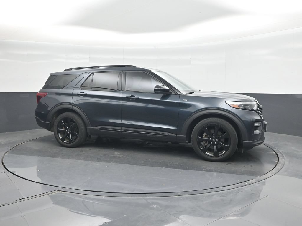 Certified 2023 Ford Explorer ST-Line w/ Class IV Trailer Tow Package RWD image 11