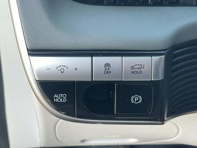 Used 2023 Hyundai Ioniq 5 Limited w/ Cargo Package image 20