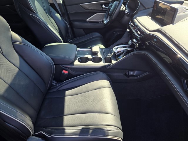 Used 2023 Acura MDX SH-AWD w/ Advance Package image 12