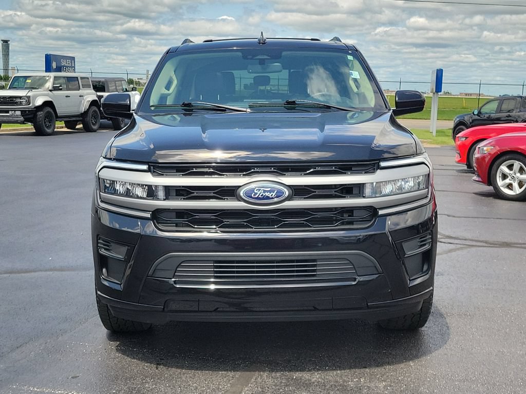 Certified 2024 Ford Expedition Max XLT AWD/4WD image 2