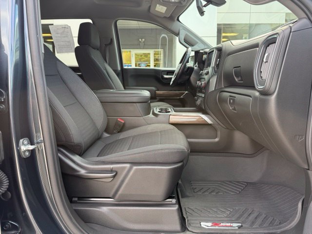 Used 2021 Chevrolet Silverado 1500 LT Trail Boss w/ Bed Protection Package AWD/4WD image 35