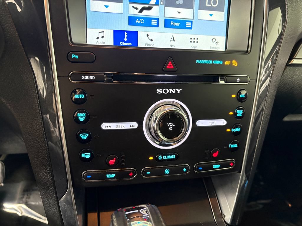 Certified 2018 Ford Explorer Sport AWD/4WD image 19