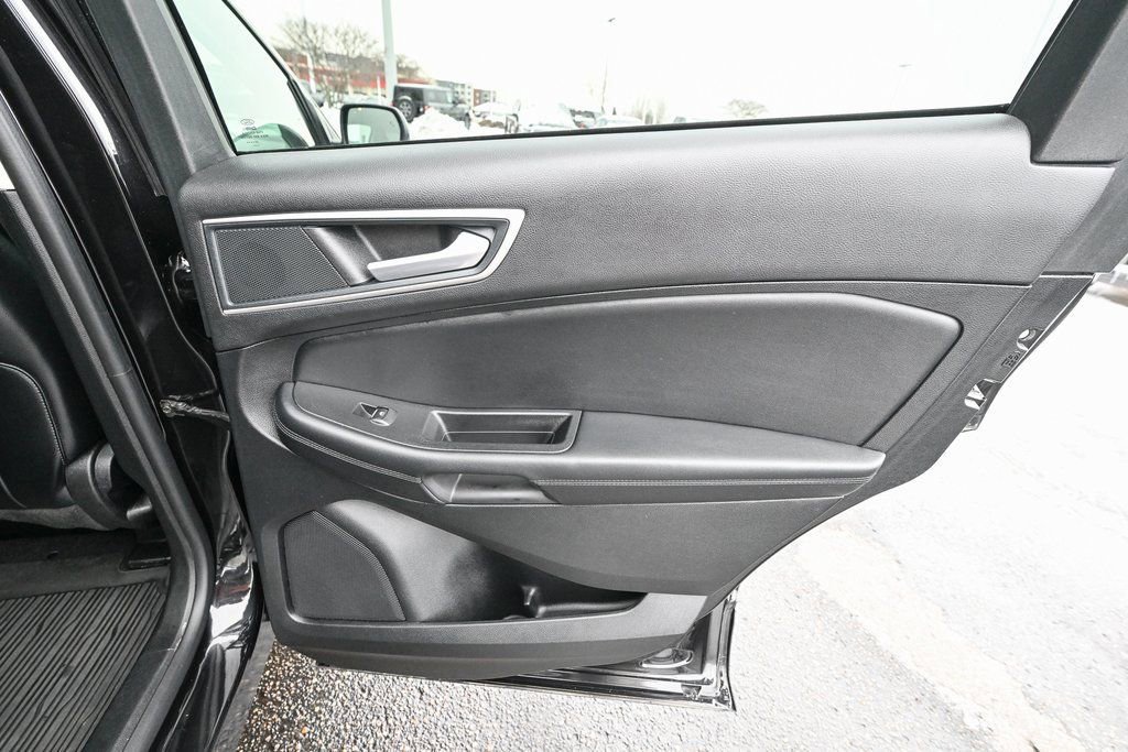 Certified 2024 Ford Edge SEL w/ Convenience Package image 33
