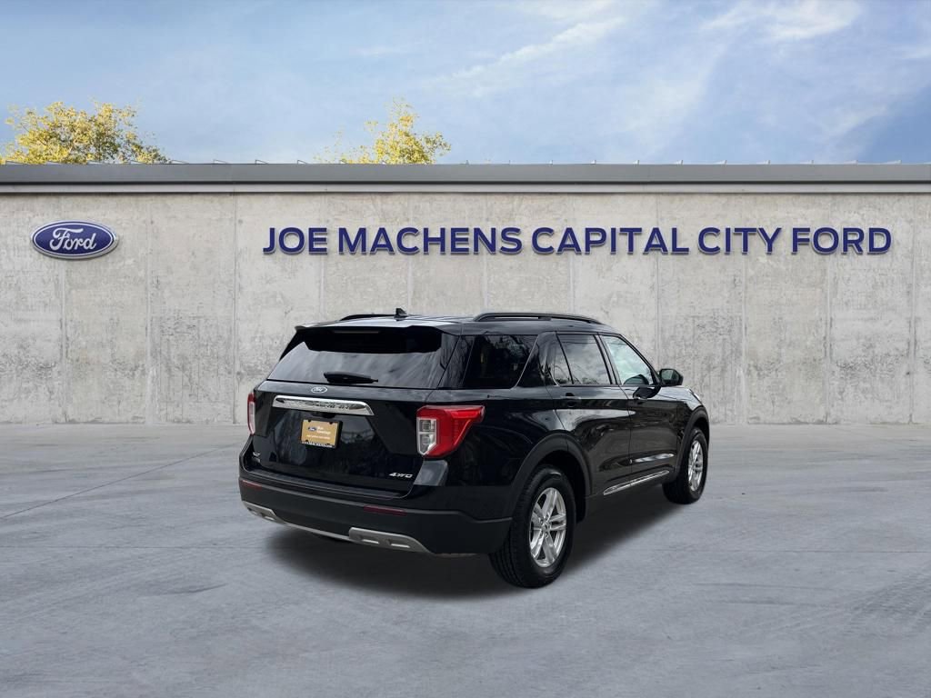 Certified 2023 Ford Explorer XLT w/ Equipment Group 202A AWD/4WD image 7