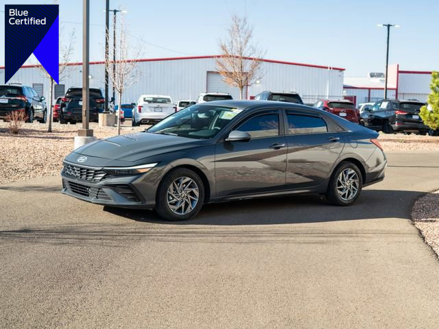 Used 2024 Hyundai Elantra Blue