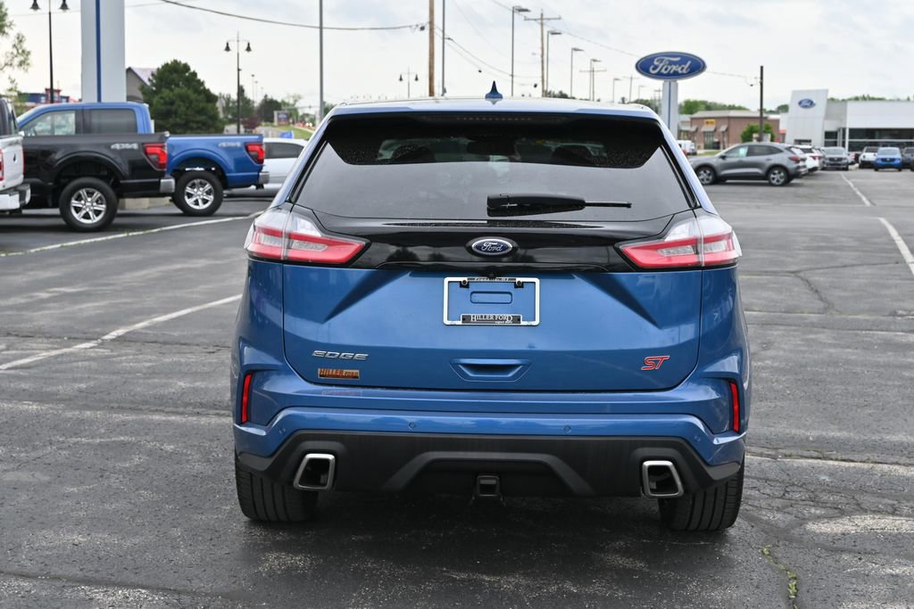Certified 2019 Ford Edge ST w/ Equipment Group 401A AWD/4WD image 10