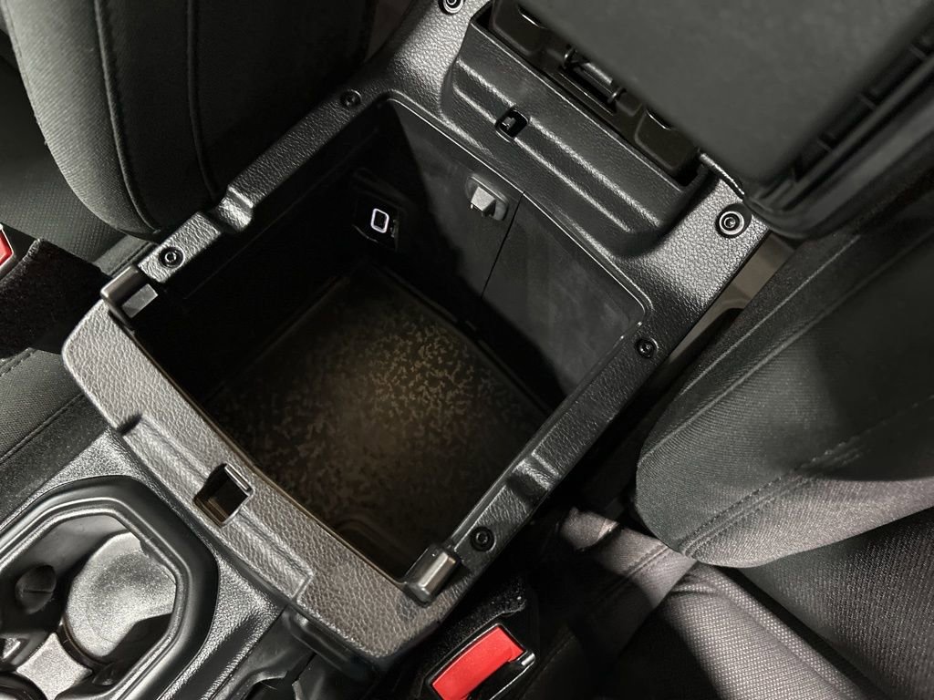 Used 2021 Jeep Gladiator Willys image 23