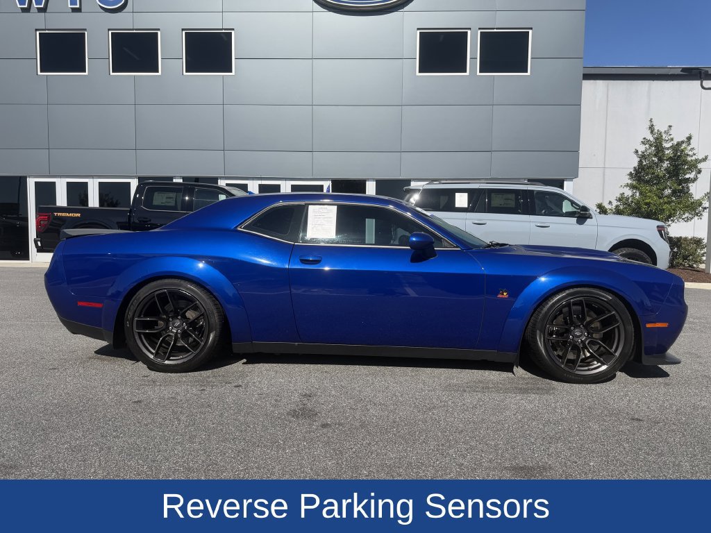Used 2021 Dodge Challenger R/T Scat Pack RWD image 3