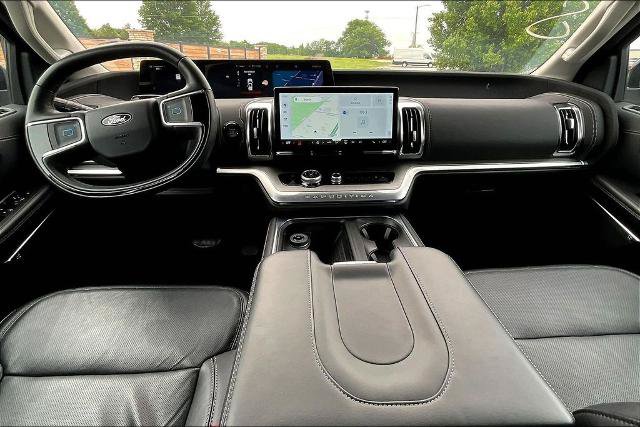 Certified 2025 Ford Expedition Max Platinum AWD/4WD image 12