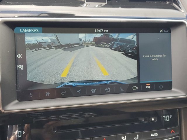 Used 2019 Jaguar F-PACE Prestige image 29