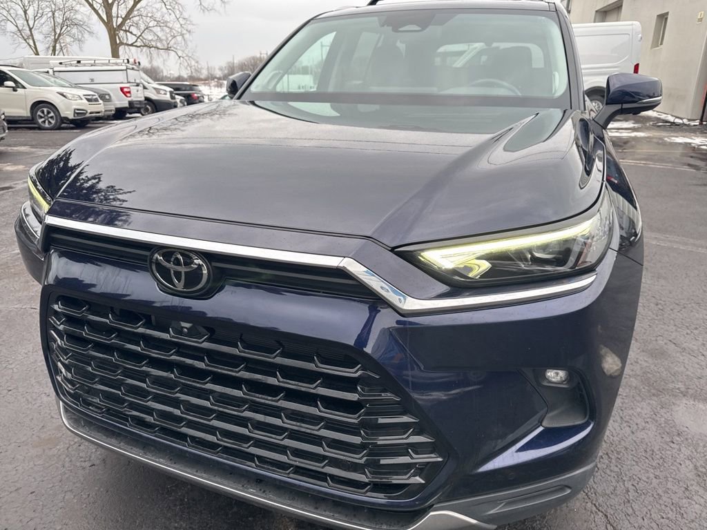 Used 2024 Toyota Grand Highlander Platinum image 57