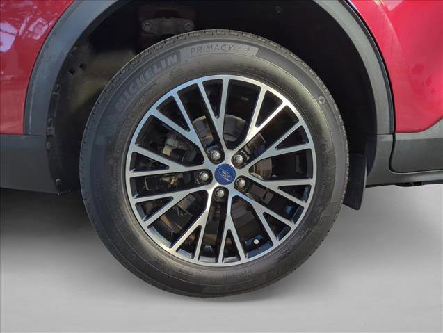 Certified 2021 Ford Escape Titanium w/ Titanium Premium Package image 30