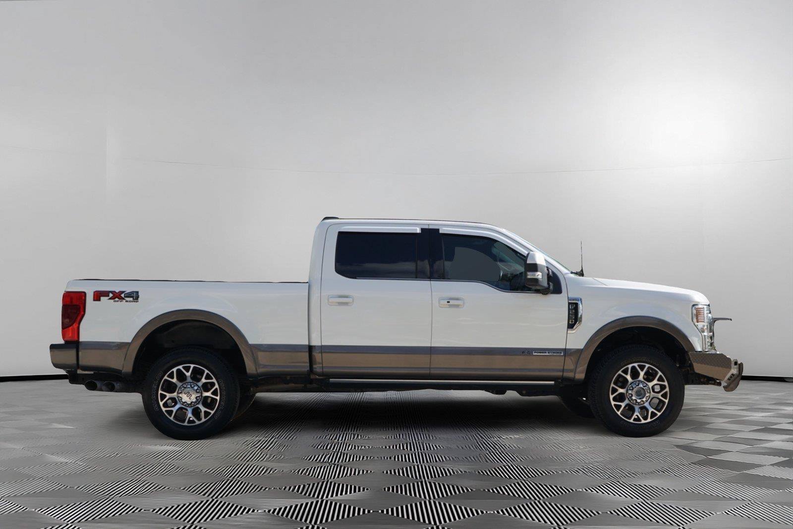 Certified 2022 Ford F250 King Ranch w/ King Ranch Ultimate Package AWD/4WD image 4