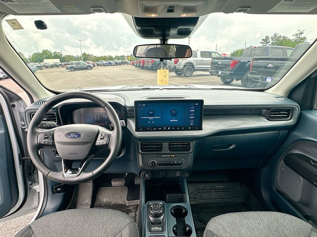 Certified 2025 Ford Maverick XLT w/ Equipment Group 301A AWD/4WD image 3