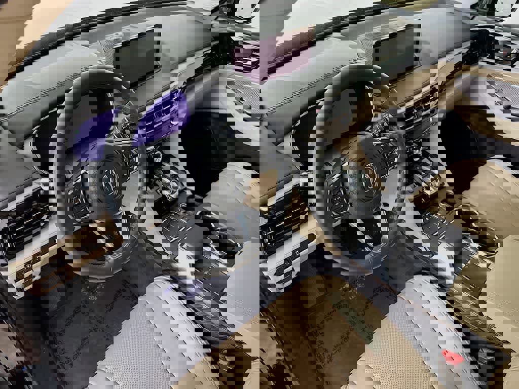 Used 2024 Acura MDX SH-AWD w/ Technology Package image 9