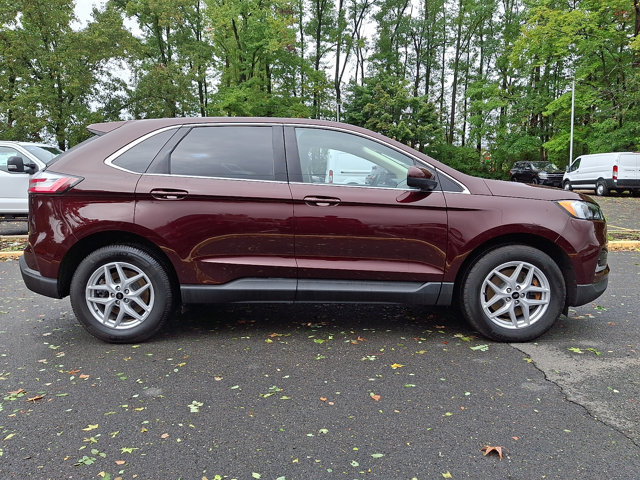 Certified 2024 Ford Edge SEL w/ Convenience Package AWD/4WD image 12