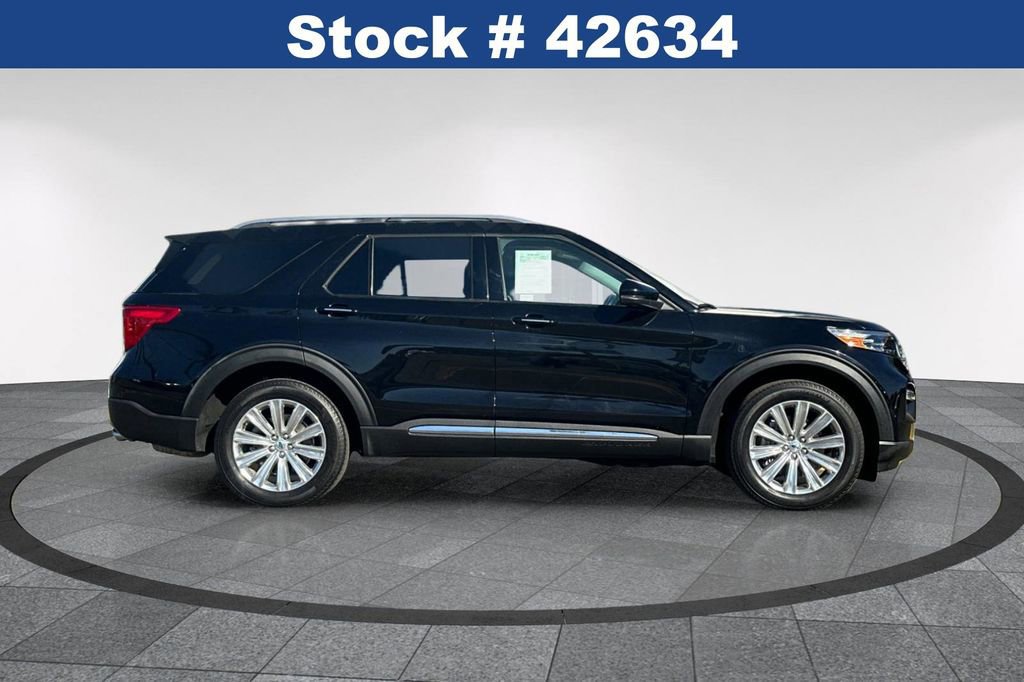 Certified 2023 Ford Explorer Limited w/ Hybrid Equipment Group 310A image 3