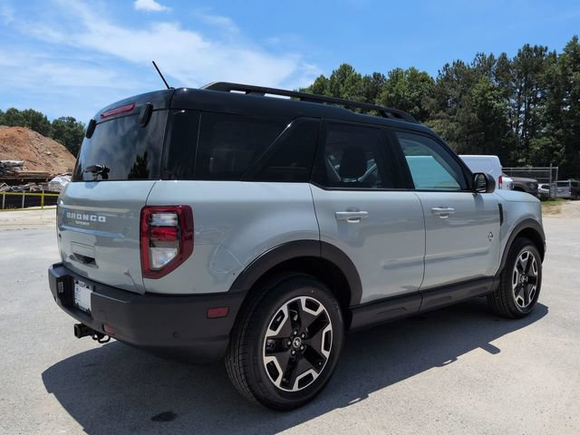 Certified 2022 Ford Bronco Sport Outer Banks w/ Tech Package AWD/4WD image 4