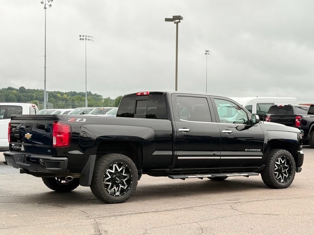 Used 2018 Chevrolet Silverado 1500 LTZ Z71 AWD/4WD image 28