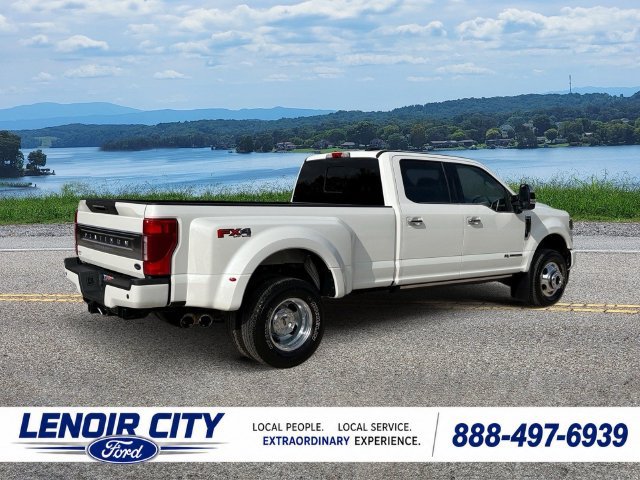 Certified 2021 Ford F350 Platinum AWD/4WD image 3