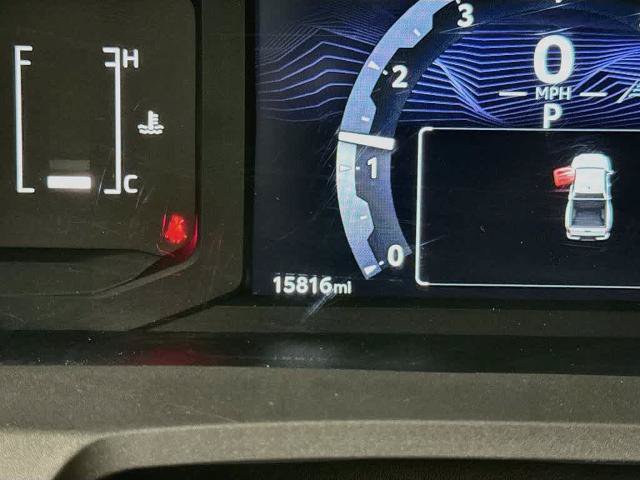 Used 2024 Toyota Tacoma SR5 AWD/4WD image 19