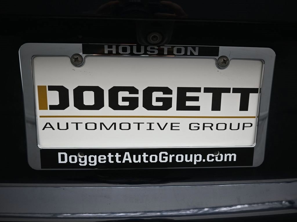 Used 2021 Chevrolet Suburban LT w/ Rear Media and Nav Package image 26