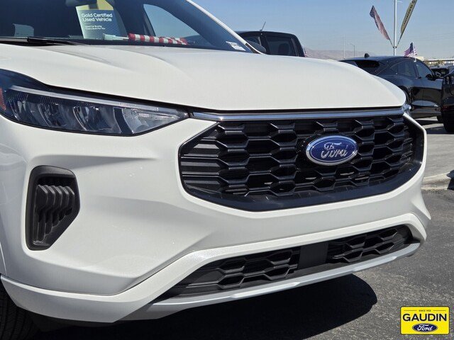 Certified 2024 Ford Escape ST-Line w/ Tech Pack #1 FWD image 2