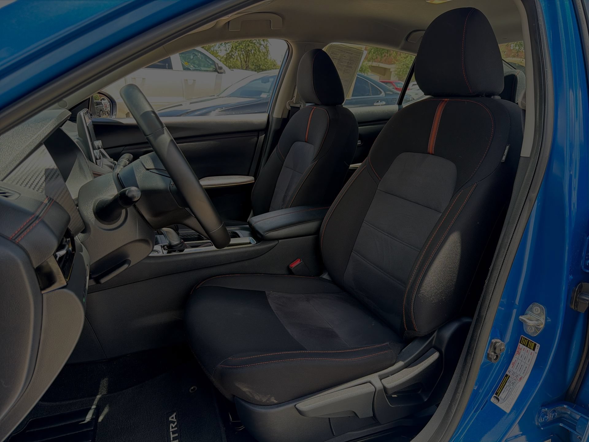 Used 2025 Nissan Sentra SR FWD image 11