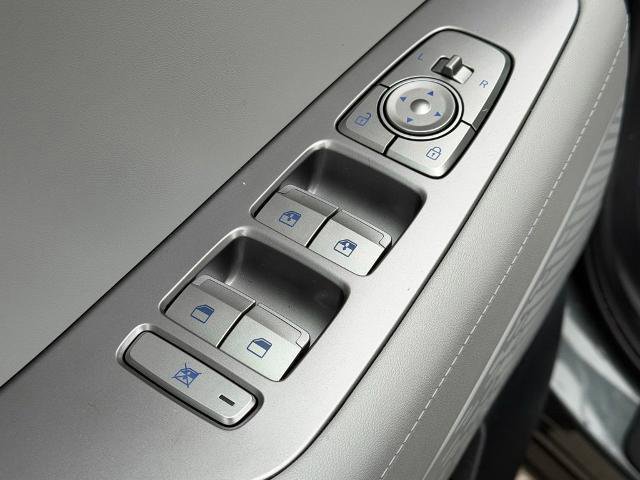 Used 2022 Hyundai Palisade SE image 13