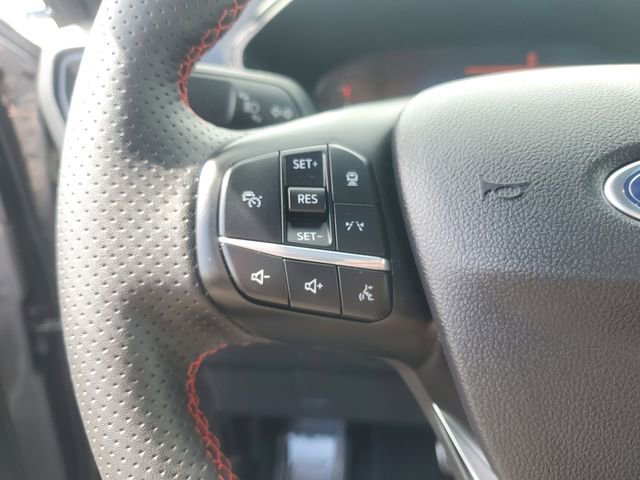 Certified 2024 Ford Escape ST-Line w/ Tech Pack #1 image 16