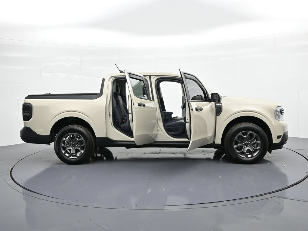Certified 2024 Ford Maverick XLT FWD image 32