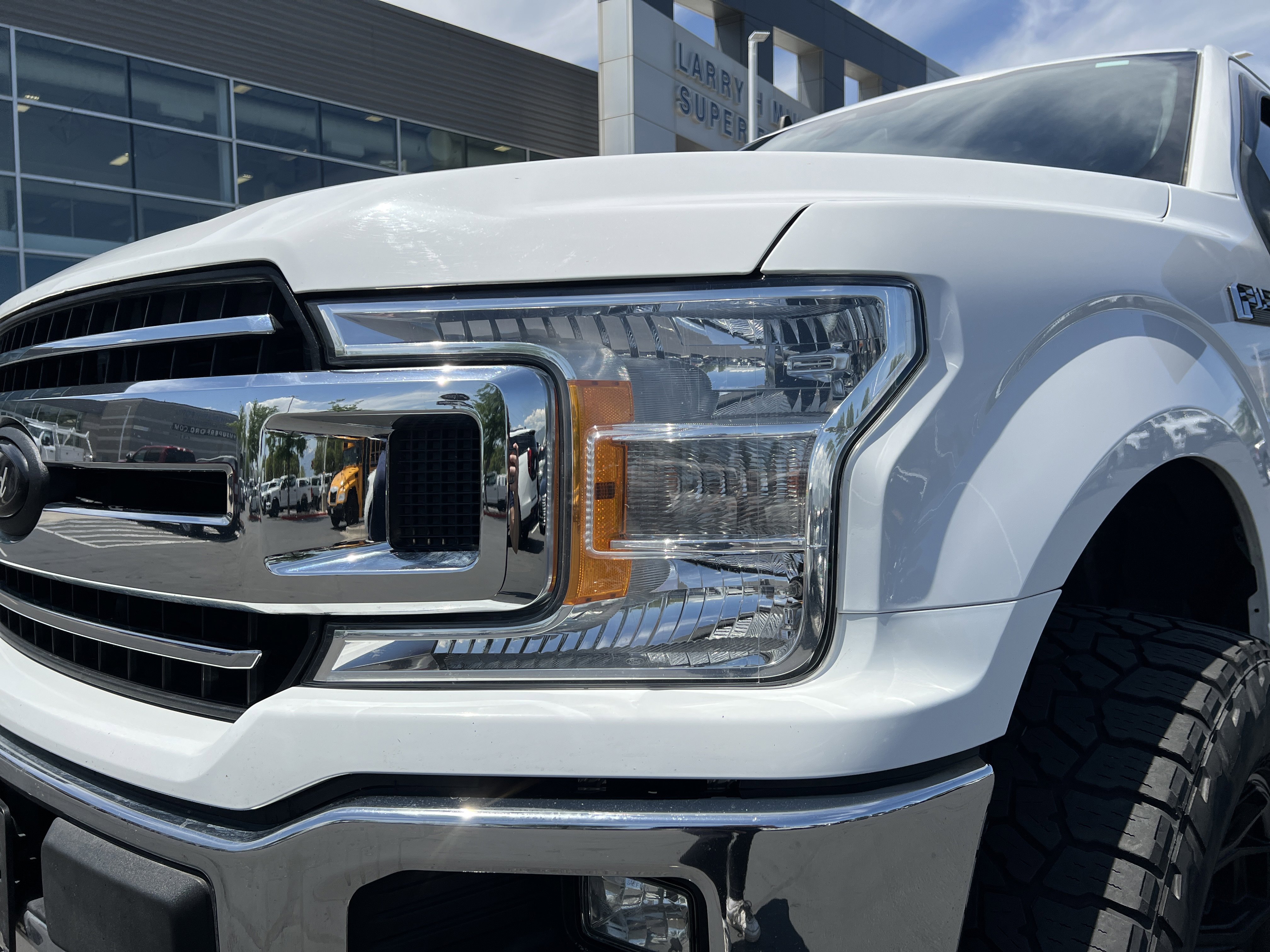Certified 2019 Ford F150 XLT w/ Trailer Tow Package AWD/4WD image 9