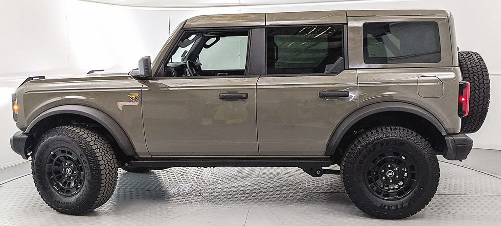 Certified 2026 Ford Bronco Badlands AWD/4WD image 5