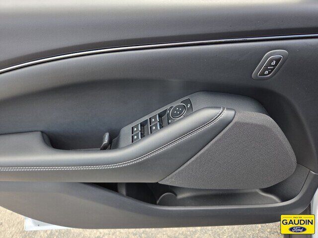 Certified 2023 Ford Mustang Mach-E Select RWD image 17