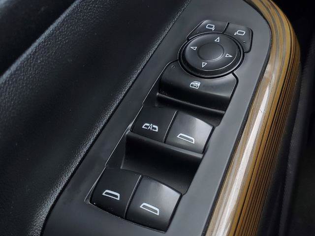 Used 2021 GMC Acadia SLE w/ Driver Convenience Package AWD/4WD image 10