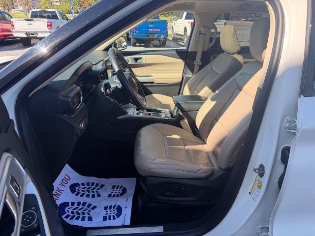 Certified 2021 Ford Explorer Limited w/ Hybrid Equipment Group 310A AWD/4WD image 11