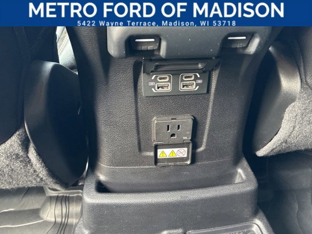 Used 2021 Jeep Wrangler Unlimited Sahara AWD/4WD image 16