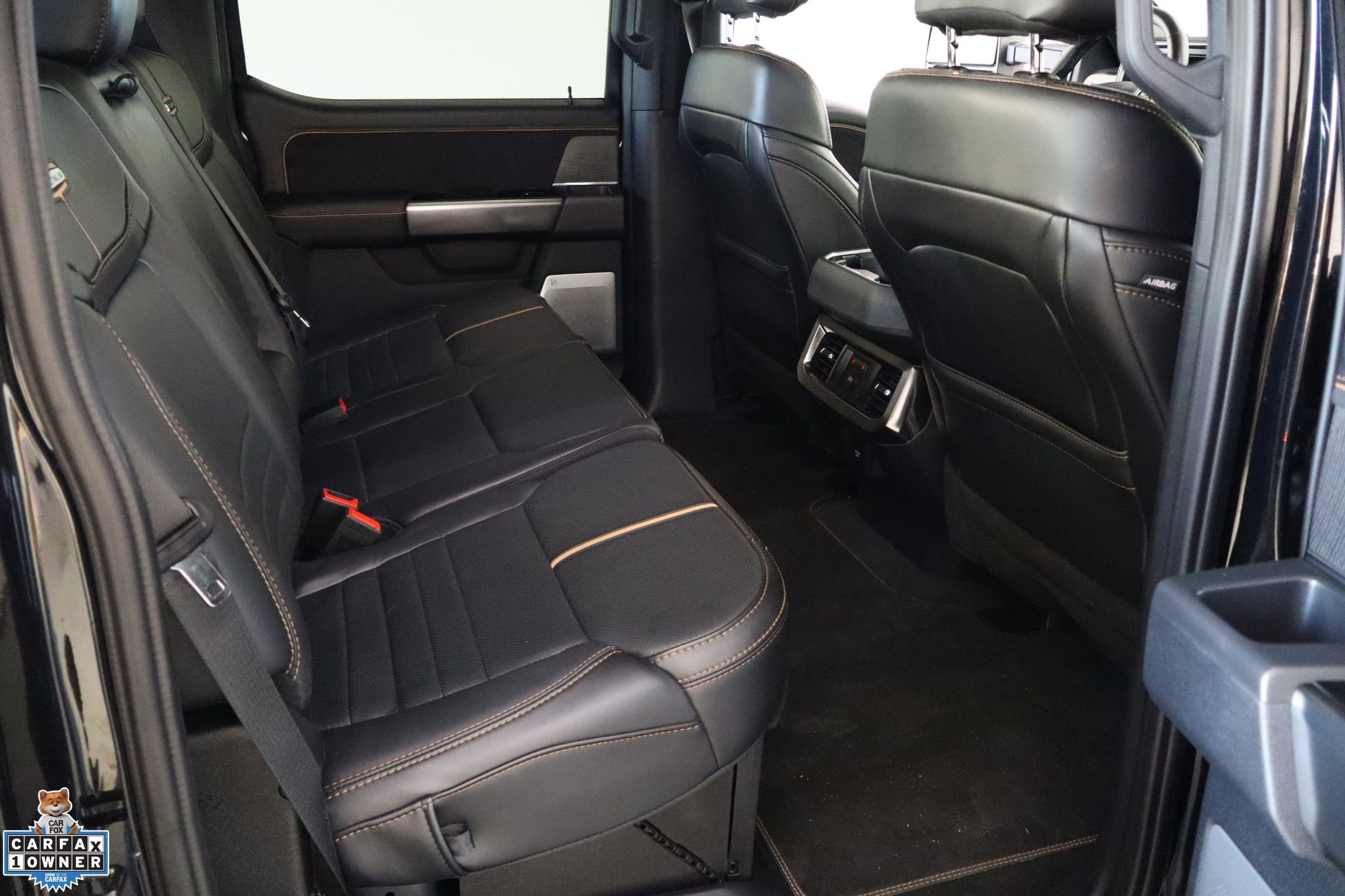 Certified 2024 Ford F350 Platinum image 29