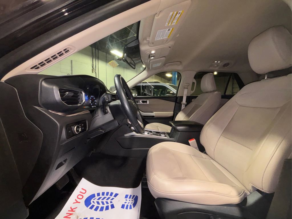 Certified 2023 Ford Explorer Limited image 24
