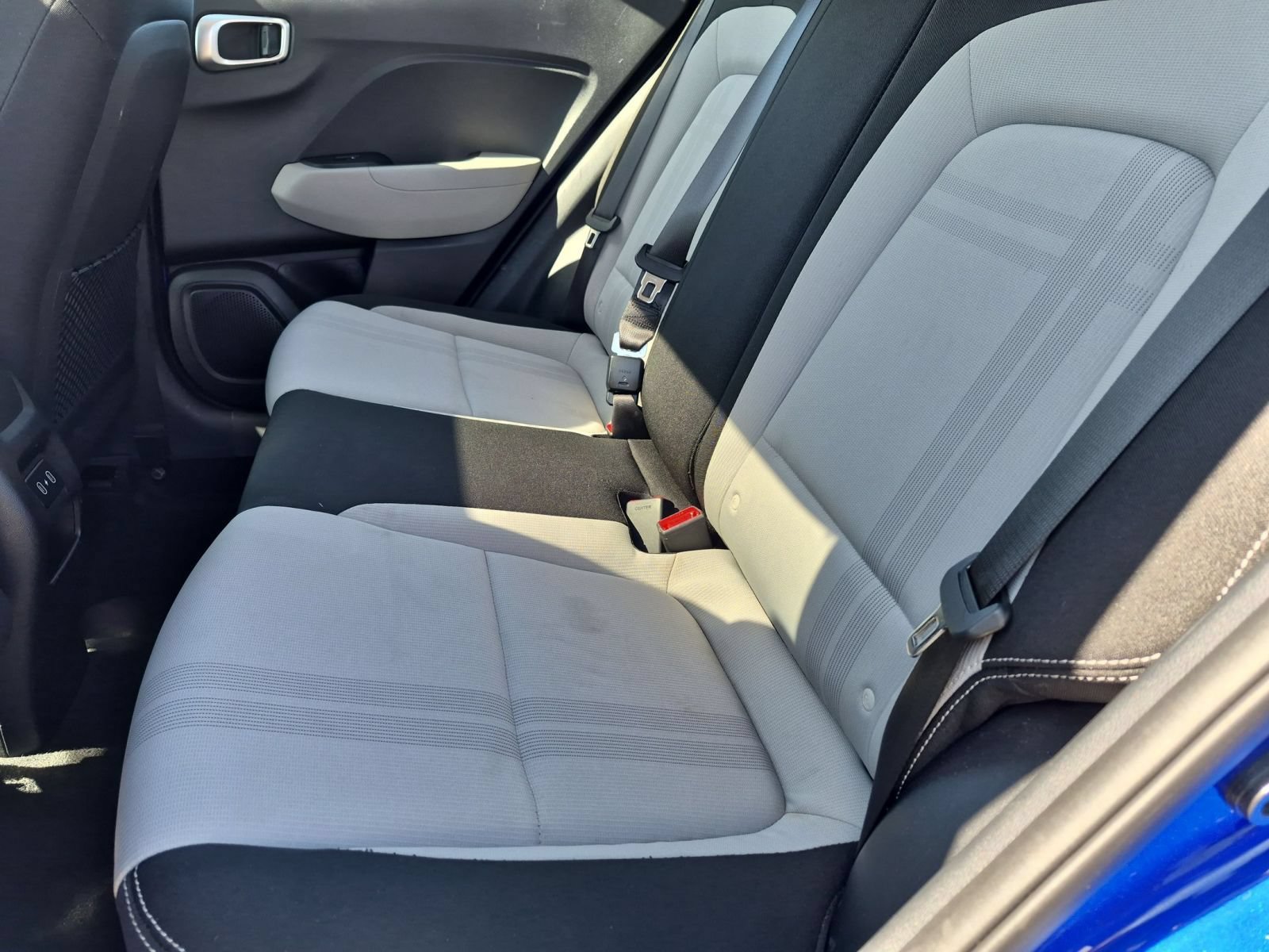 Used 2025 Hyundai Venue SEL FWD image 26